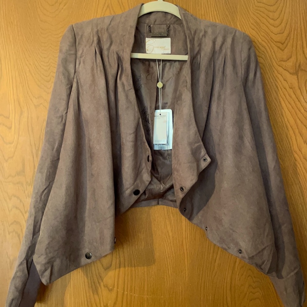 Veto Moda, Taupe Crop Jacket S